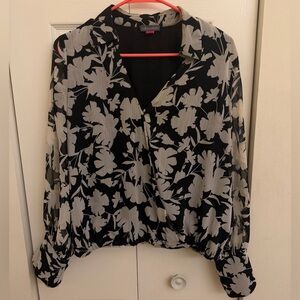Vince Camuto Black & Cream Floral V-Neck Blouse